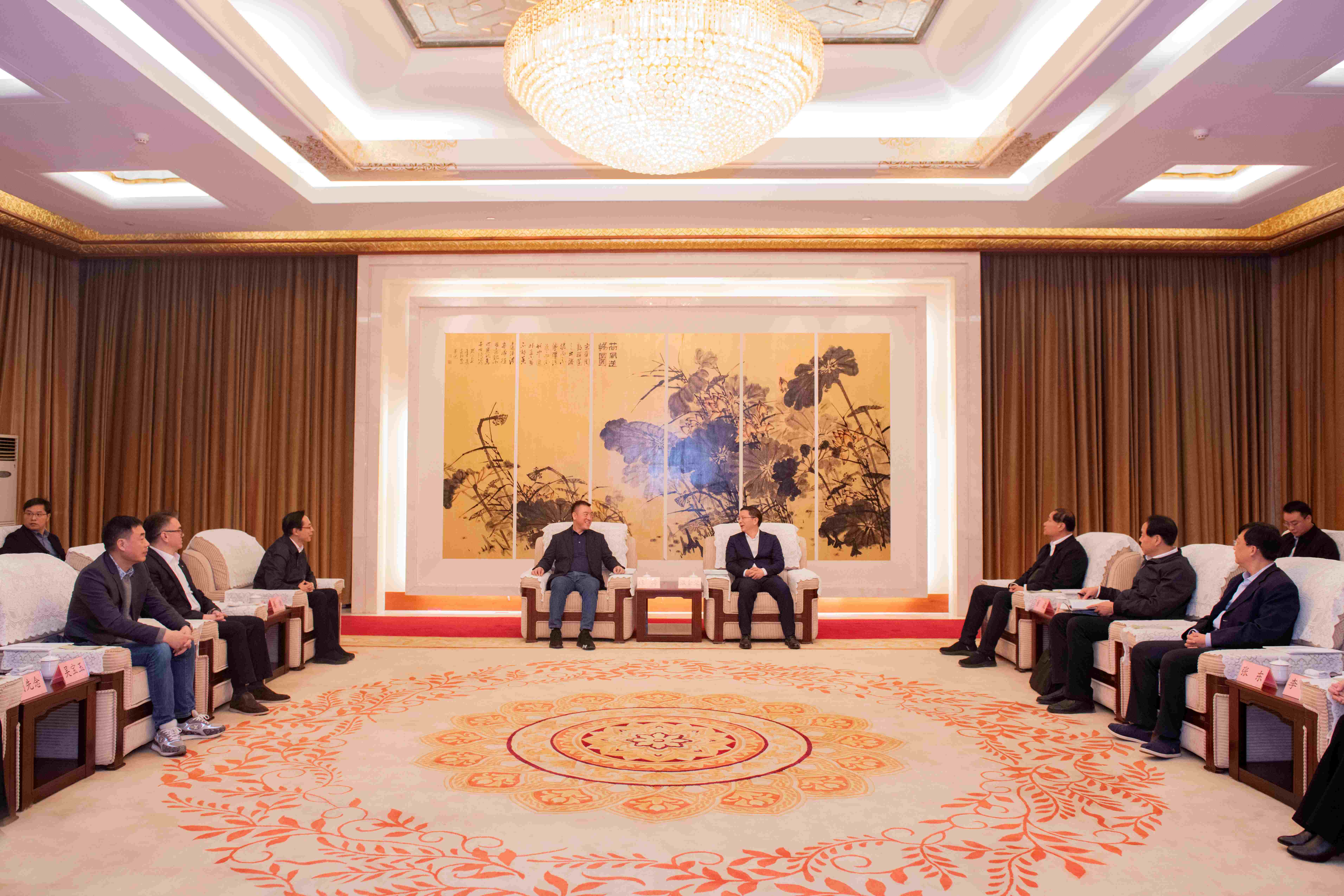 开元体育科技董事长陈涛带领深圳市和惠州市企业家前往济宁市考察交流 